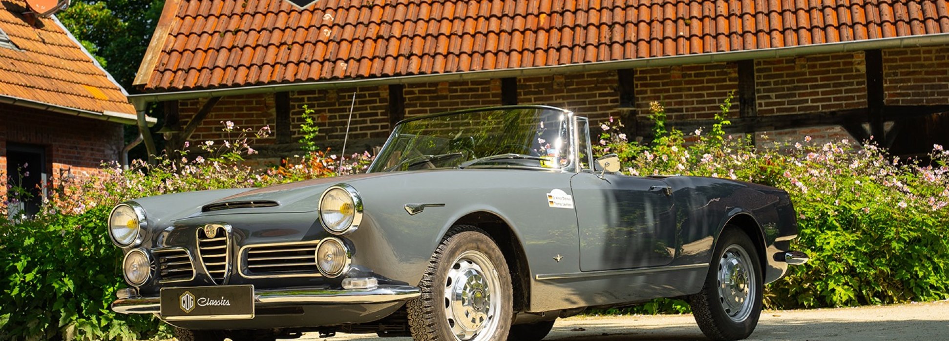 Alfa Romeo 2600 Touring Spider  4