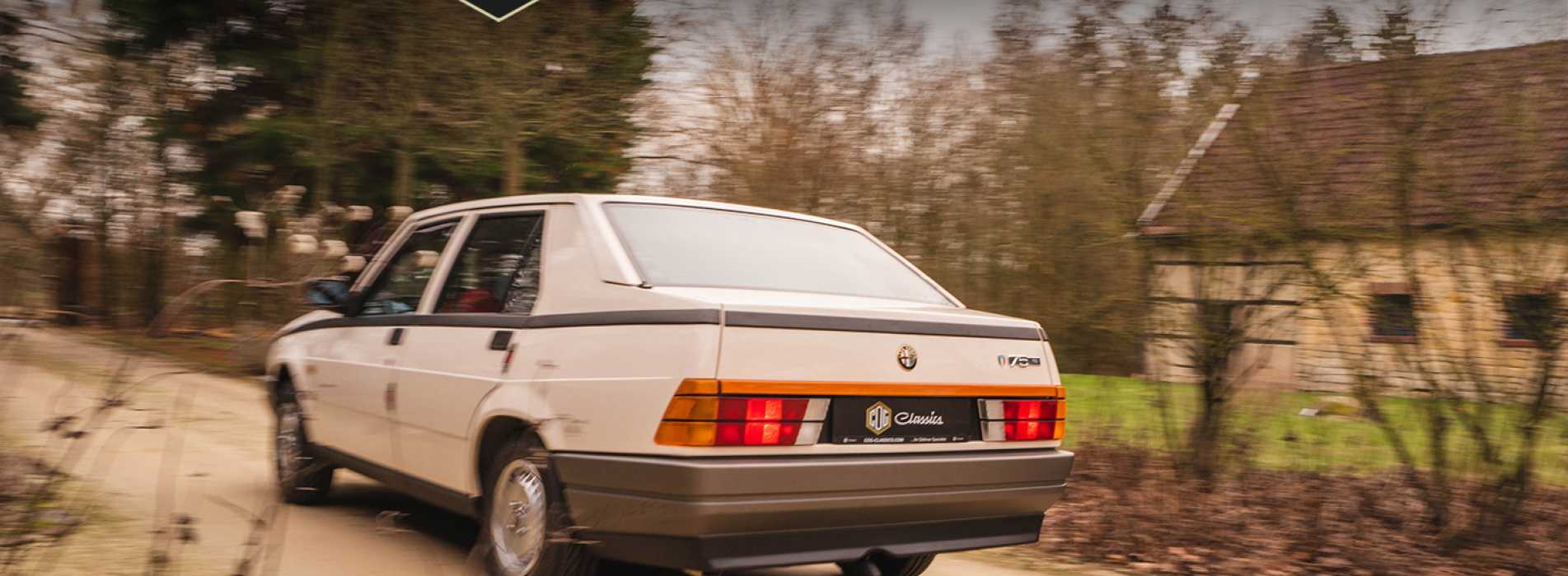 Alfa Romeo 75 1.8 52