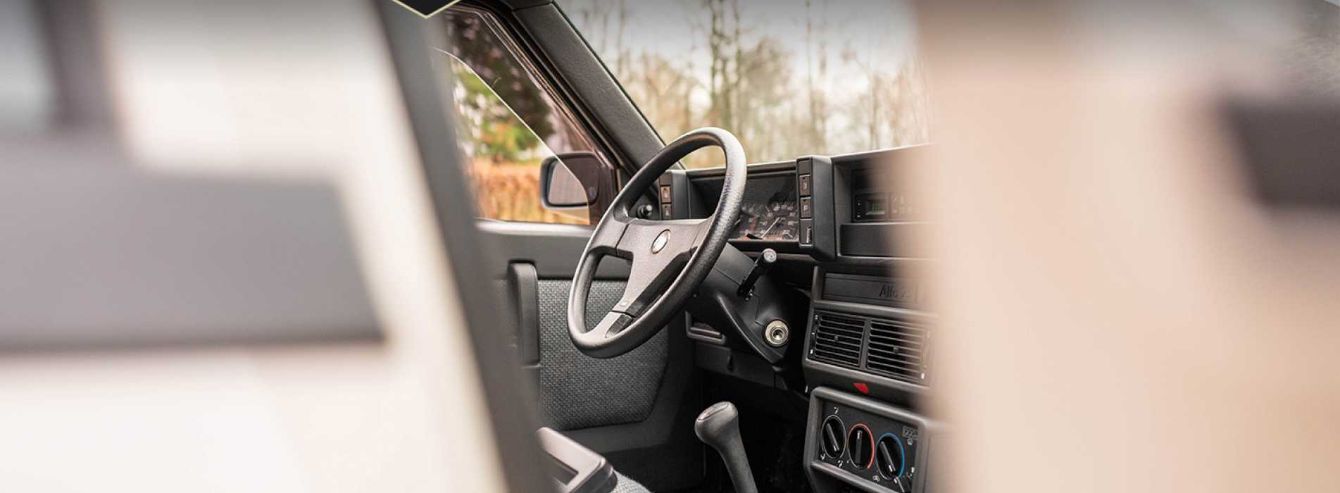 Alfa Romeo 75 1.8 56