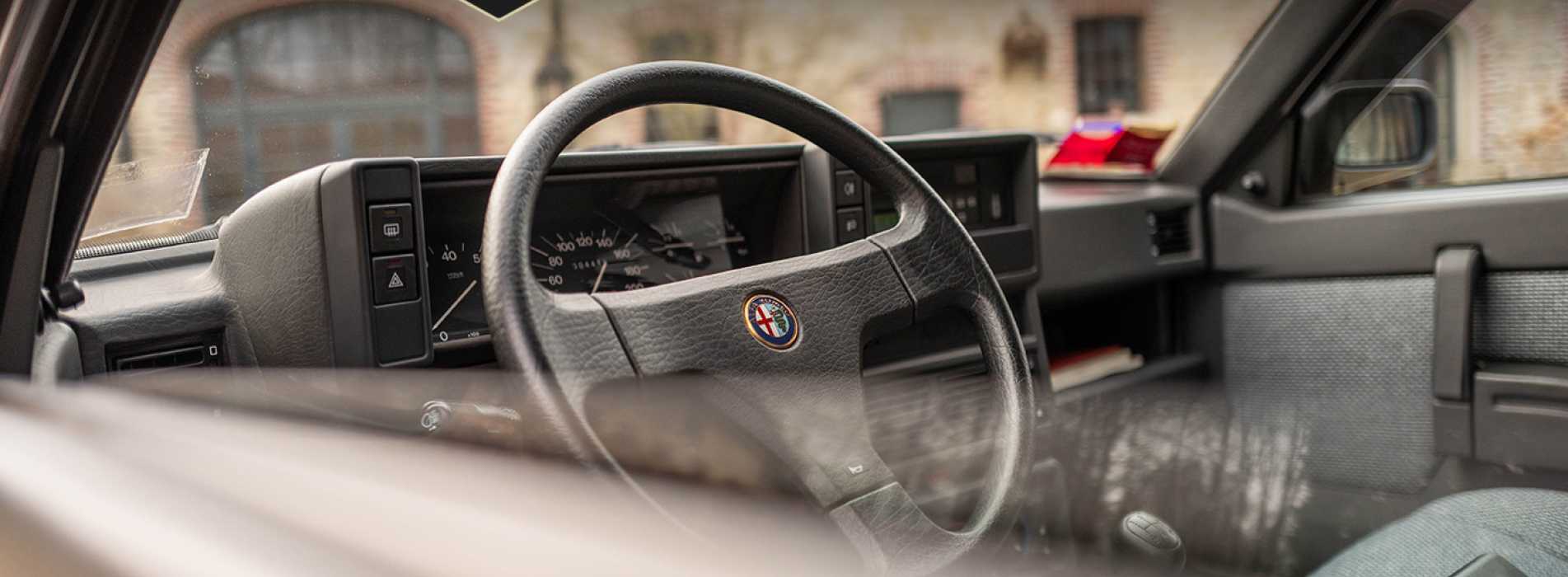 Alfa Romeo 75 1.8 53