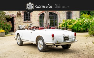 Alfa Romeo Giulia Spider 1600 2