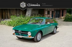 Alfa Romeo GT 1300 Junior 3