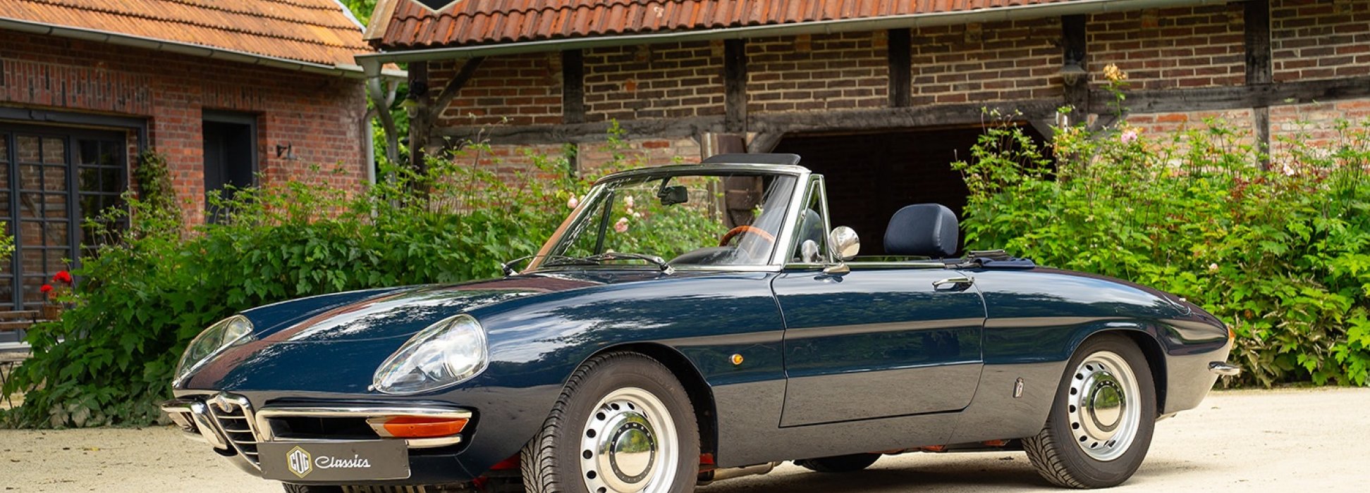 Alfa Romeo Spider 1750 Veloce  1