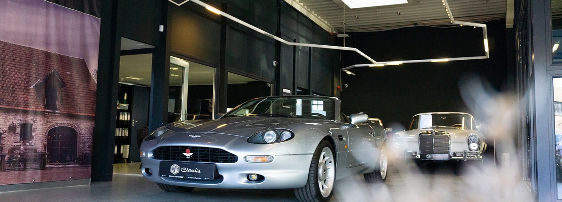 Aston Martin DB7 Volante 1