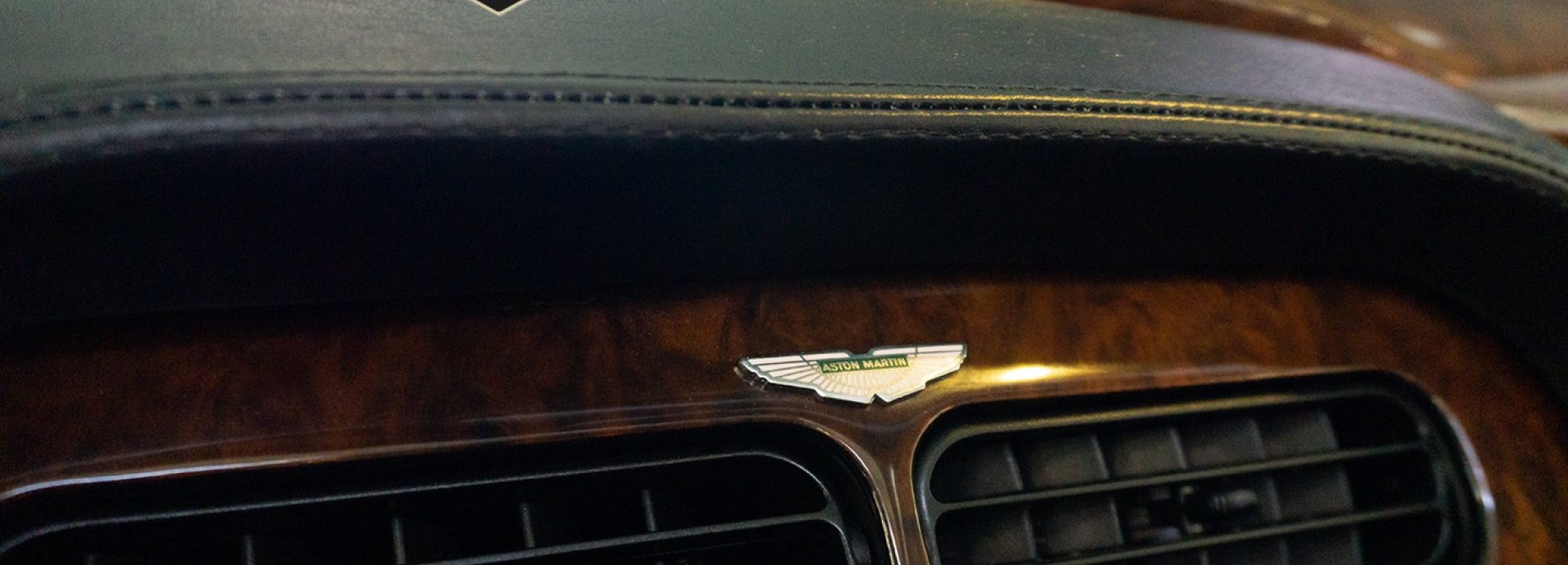Aston Martin DB7 Volante 6