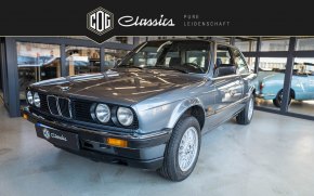 BMW 320 i E 30 28