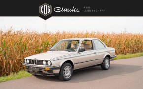 BMW 320 E30  6