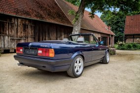 BMW 325 i E30 Cabrio 8