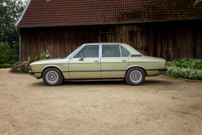 BMW 525 E12 Limousine 1976 26