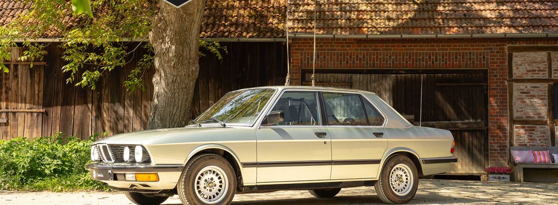 BMW 528 E28  7