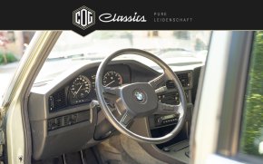 BMW 528 E28  29