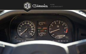 BMW 528 E28  45