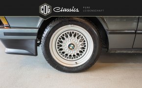 BMW 635 CSI 42