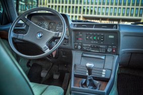 BMW 732 i 26