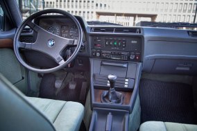 BMW 732 i 29