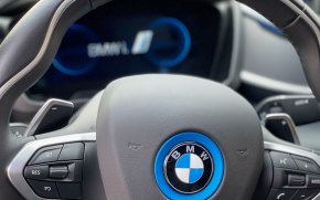 BMW i8 Pure Impulse 27