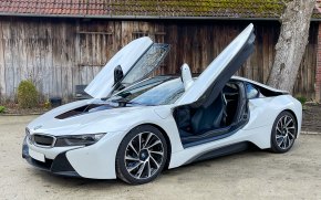 BMW i8 Pure Impulse 5