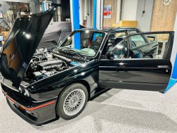 BMW M3 E30 Sport Evolution 90