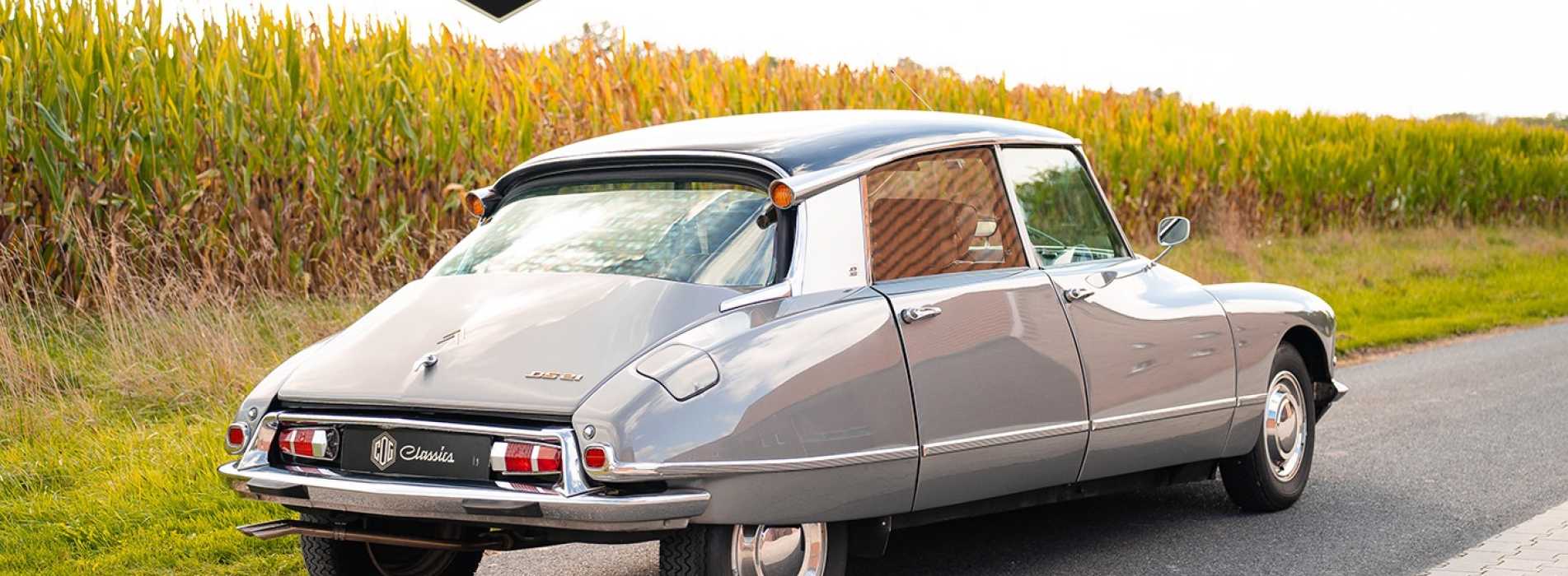 Citroën DS 21 Pallas 12
