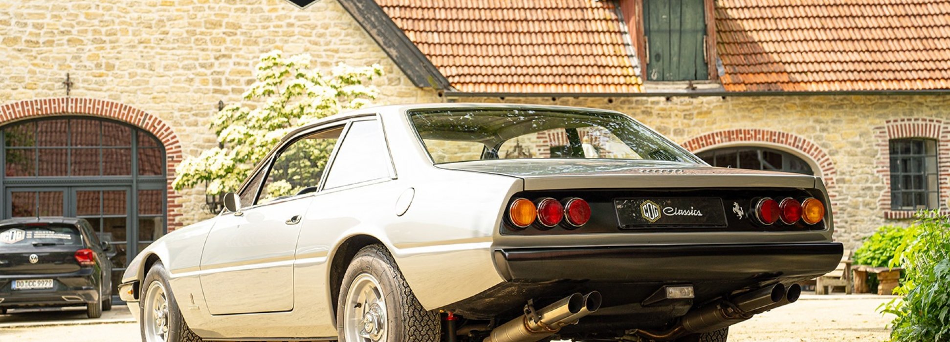 Ferrari 365 GT4 2+2 3