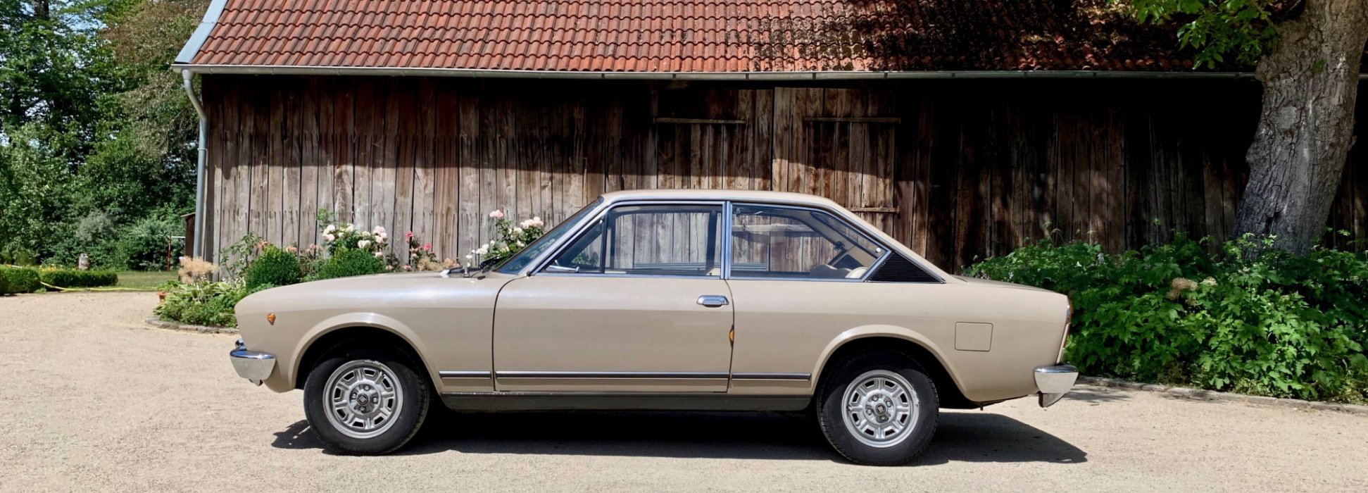 Fiat 124 CC Sport Coupé 3