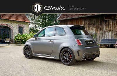 Fiat 500 Abarth 695 Biposto 2