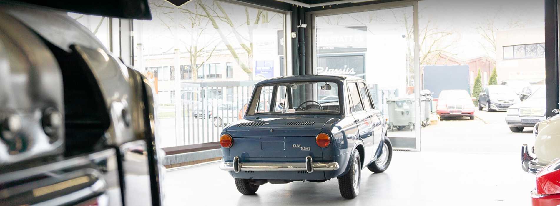 Fiat 850  Lucciola 33
