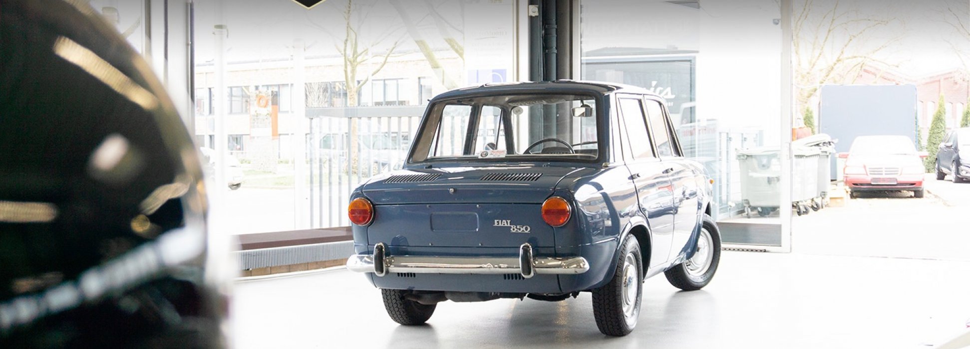 Fiat 850  Lucciola 3