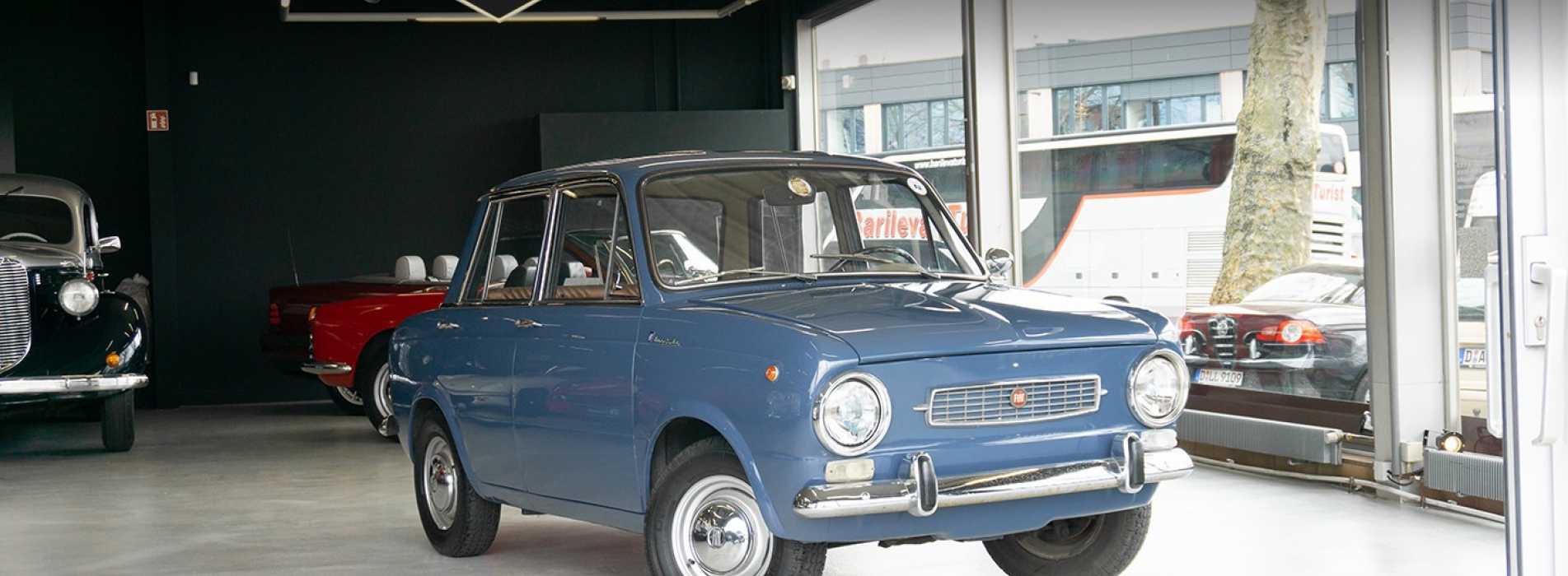 Fiat 850  Lucciola 30