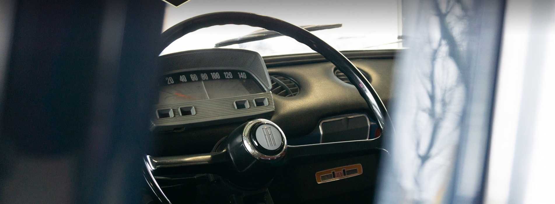 Fiat 850  Lucciola 21
