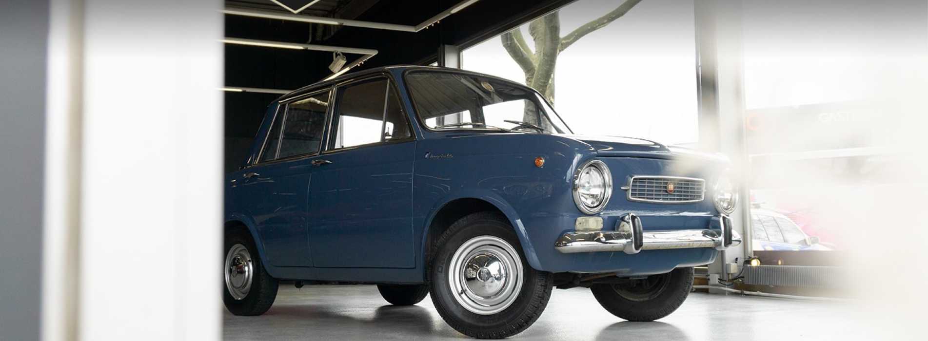 Fiat 850  Lucciola 24