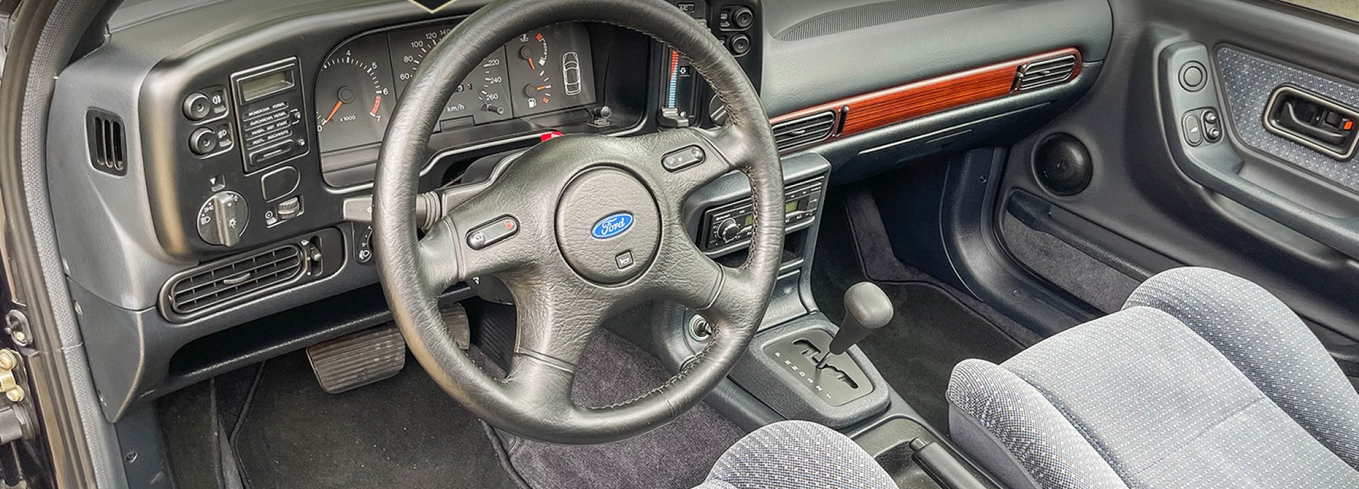 Ford Scorpio  2,9i Ghia Cosworth 6
