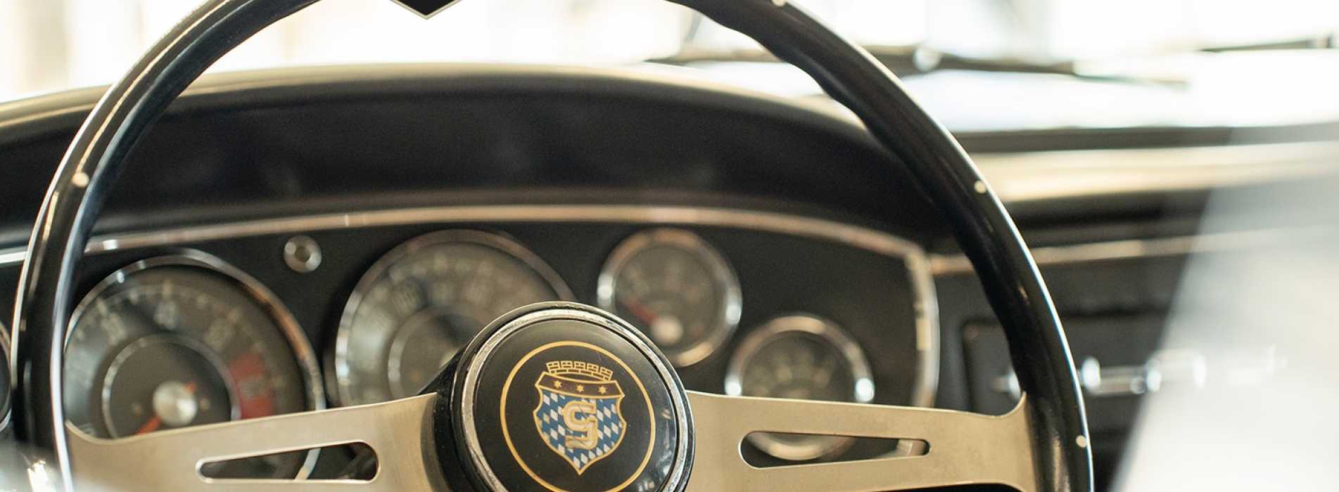Glas 1700 GT Coupe 33