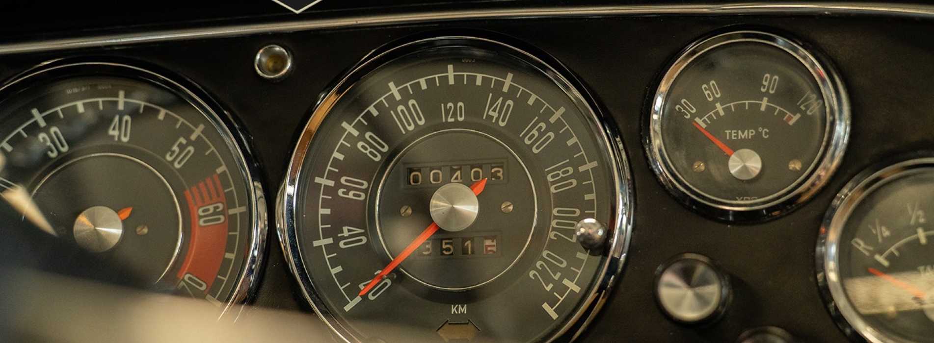 Glas 1700 GT Coupe 34