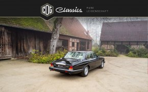 Jaguar Daimler Double Six 42