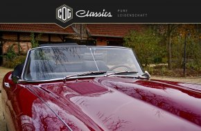 Jaguar E-Type Roadster 32