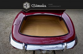 Jaguar E-Type Roadster 38