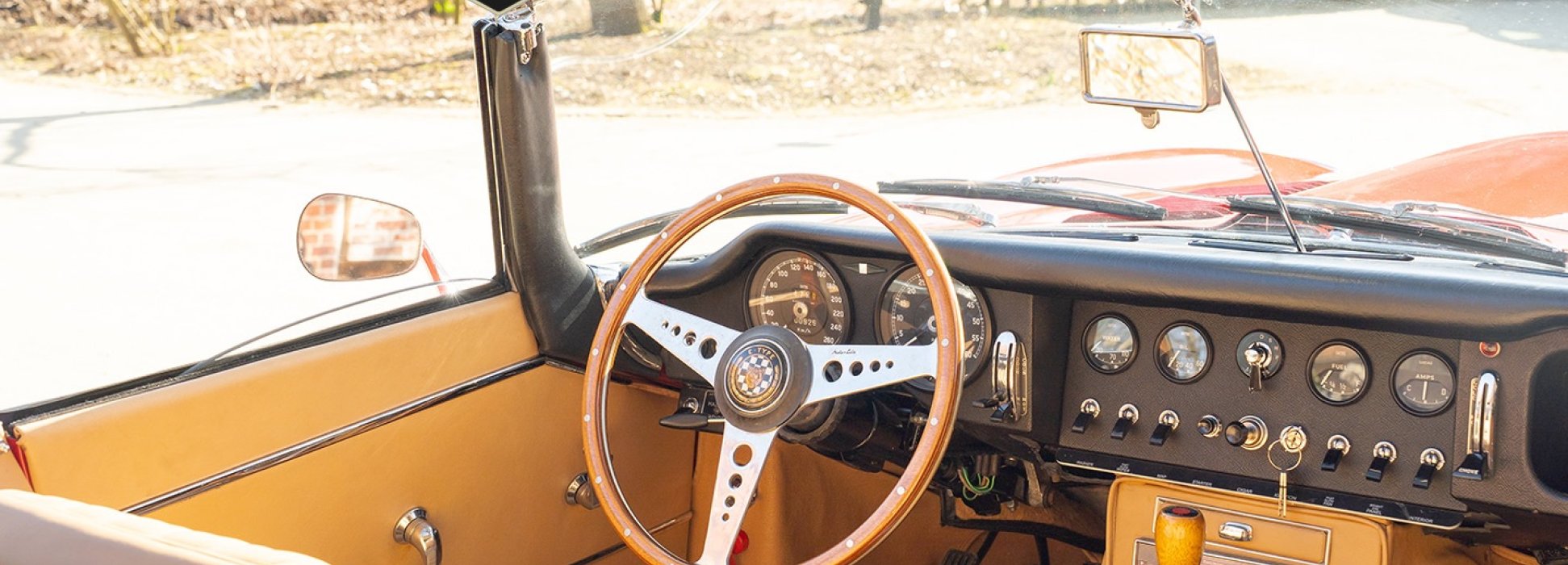 Jaguar E-Type 4.2 1. Serie  2