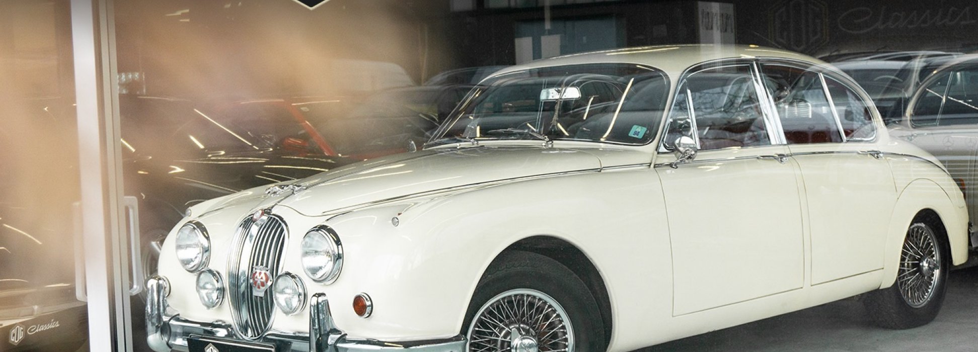 Jaguar MK II 3.4 11