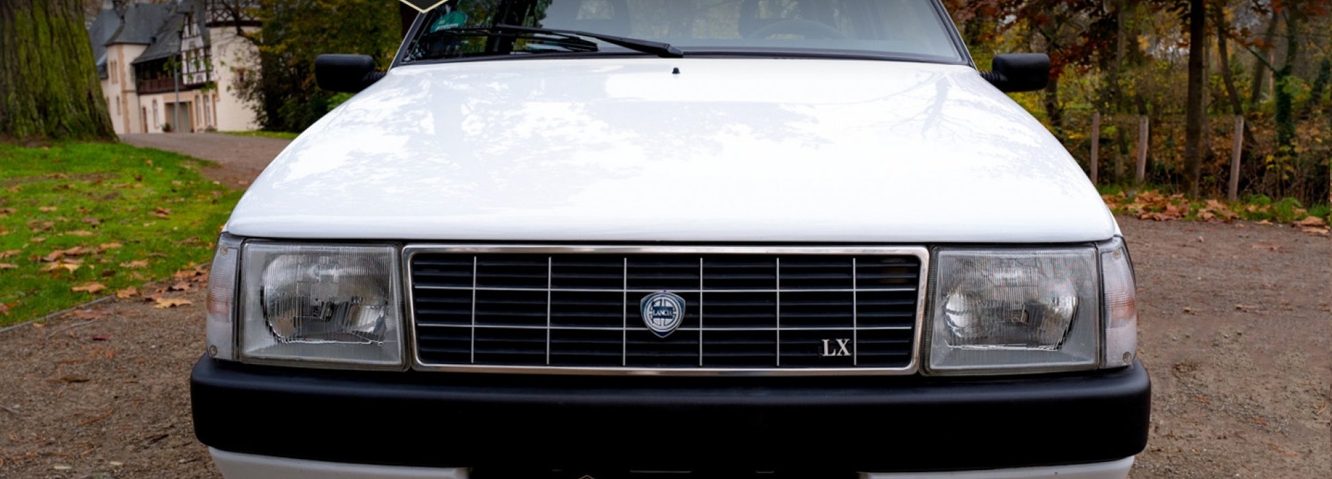 Lancia Y10 LX Selectronic 1