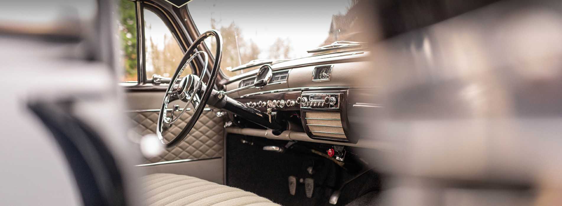 Mercedes-Benz 219 Ponton 38