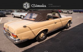 Mercedes-Benz 220 SEB/C W111 26