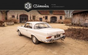 Mercedes-Benz 220 SE W111 11