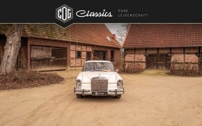 Mercedes-Benz 220 SE W111 33