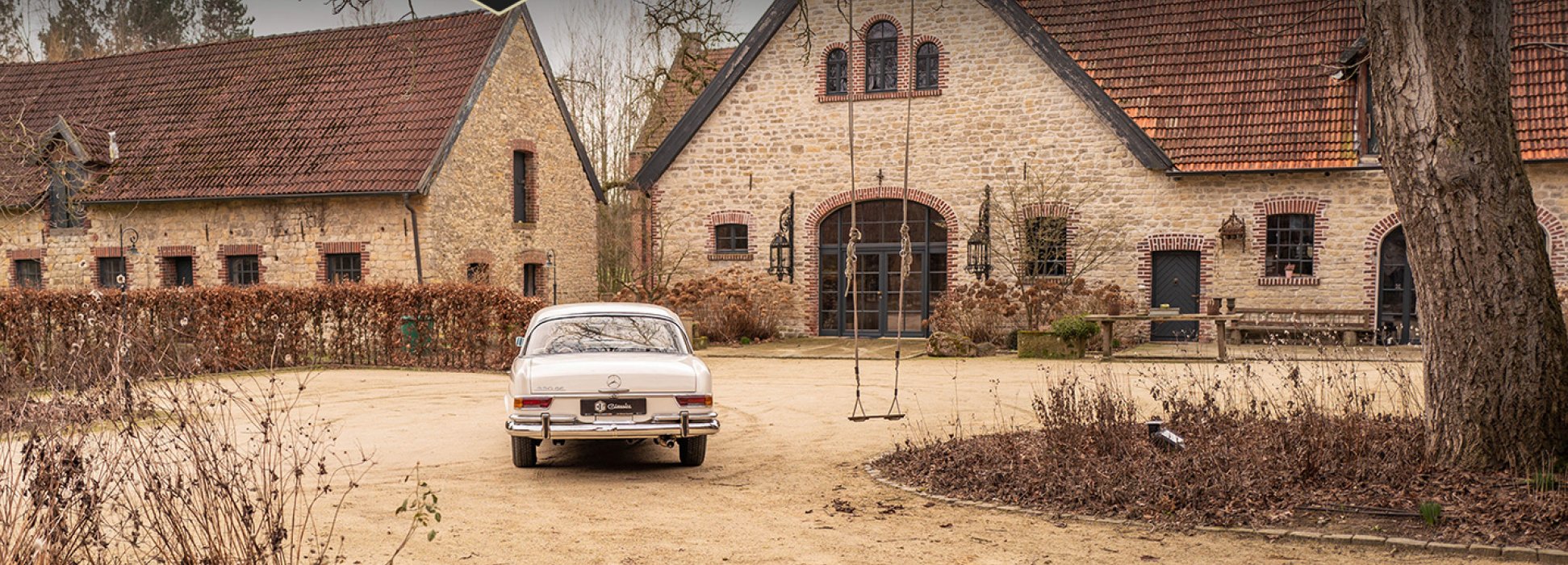 Mercedes-Benz 220 SE W111 13