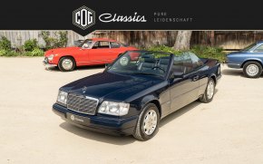 Mercedes-Benz 220 W124 Cabrio 4