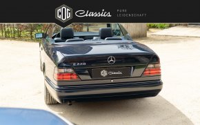 Mercedes-Benz 220 W124 Cabrio 11