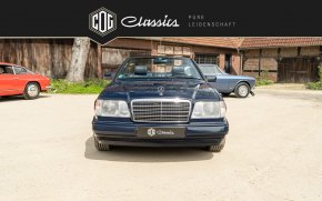 Mercedes-Benz 220 W124 Cabrio 26