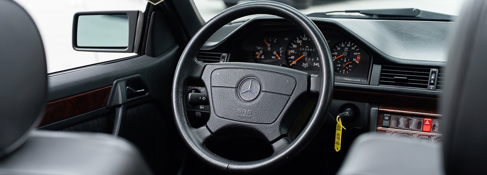 Mercedes-Benz E 220 W124 Cabrio  5