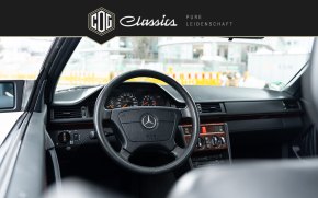Mercedes-Benz E 220 W124 Cabrio  36